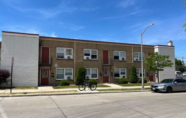 1653 S. 77th St.