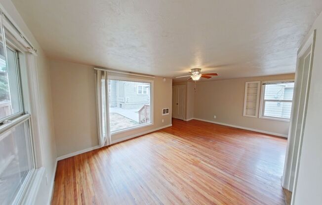 1 bed, 1 bath, $1,150, Unit 671 1/2 - 1