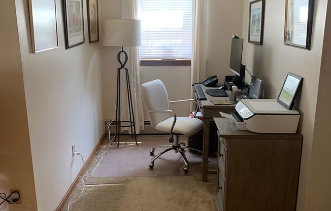 2 beds, 2 baths, 1,070 sqft, $2,600, Unit 8-8A