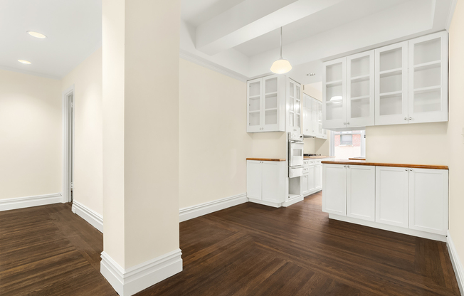 77 PARK AVE