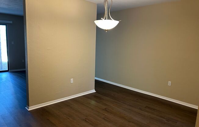 3 beds, 2.5 baths, $1,600, Unit # 310