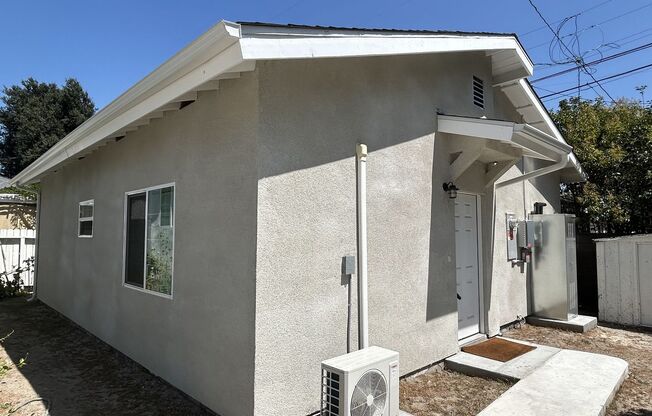 210 E. Haven Ave.