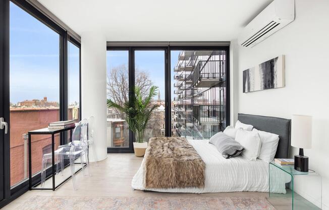 2 beds, 2 baths, $6,500, Unit PH118