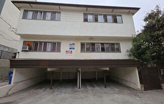Completely rehabbed spacious 1 bedroom apartment close to Downtown LA, St. Vincent Medical Center