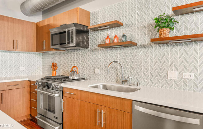 1 bed, 1 bath, 1,110 sqft, $3,700, Unit 426