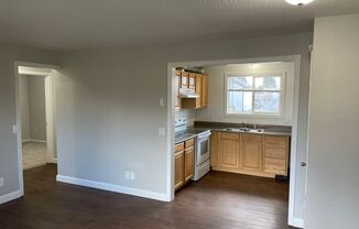 2 beds, 1 bath, 800 sqft, $1,425, Unit 347