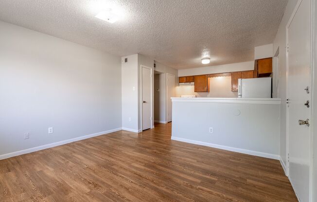 2 beds, 1 bath, 769 sqft, $775, Unit 228