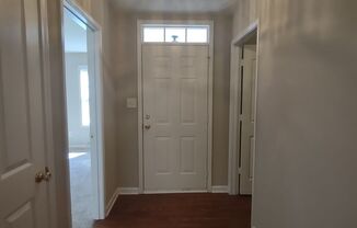 3 beds, 2 baths, $1,650