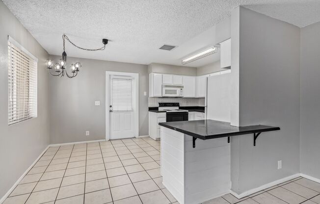 3 bedroom, 2 bath home in Gilbert