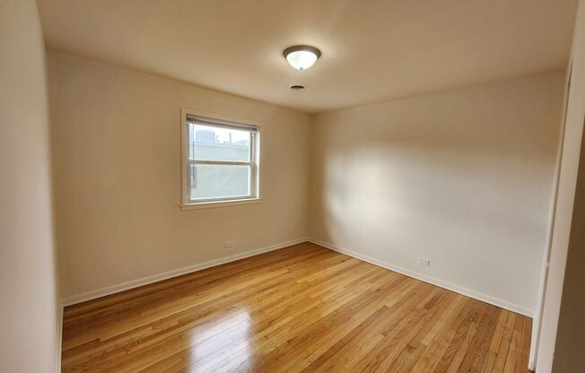 2 beds, 1.5 baths, 900 sqft, $2,595, Unit 404