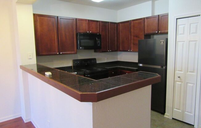 3 beds, 2.5 baths, $1,850