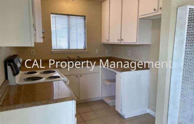 DELM - 1045 OLYMPIA AVE