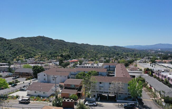 10237 Tujunga Canyon Blvd