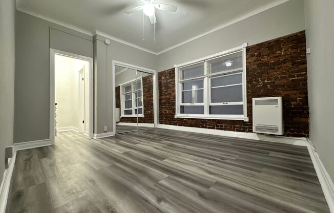 1725 N. Edgemont Street