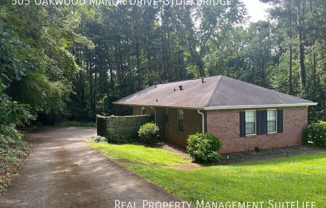 505 OAKWOOD MNR DR