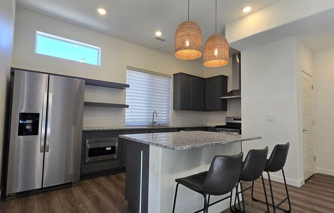 City Life with the Sounds of Nature! Beautiful Two Bedroom Townhouse Available Now!