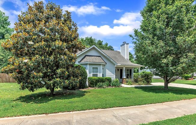 **Cute 3/2 Bungalow in Flaherty Farms**