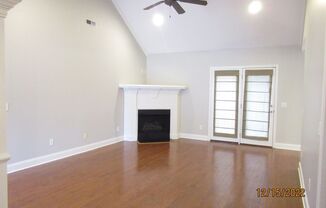 3 beds, 2 baths, $1,750