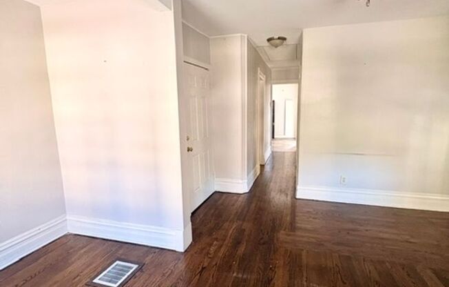 240 MARENGO AVE