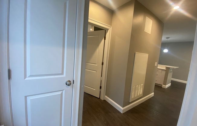 1 bed, 1 bath, 800 sqft, $2,700, Unit 107