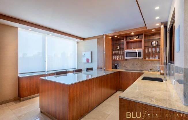 6 beds, 7.5 baths, 6,400 sqft, $45,000, Unit 26ABC