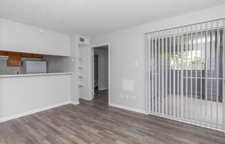 1 bed, 1 bath, 468 sqft, $869