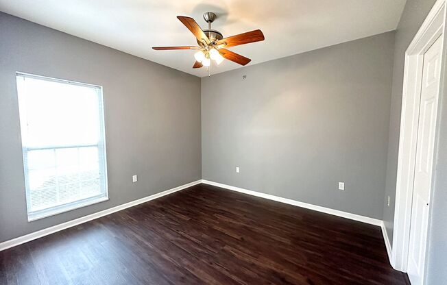 A must see in Westport Cove! New Flooring! Water, sewer, trash included!