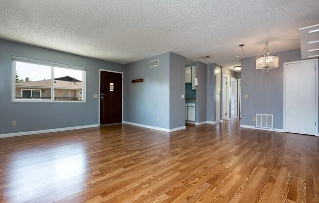 12141 WINTERGREEN
