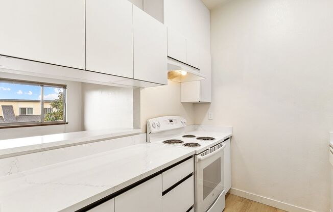 1 bed, 1 bath, 544 sqft, $1,672.91, Unit 406