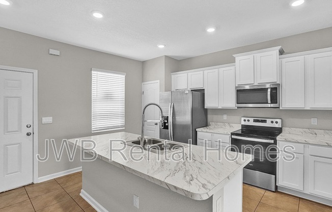 540 RUNNING WOODS ST