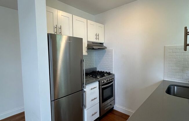 2 beds, 1 bath, 543 sqft, $2,810, Unit 107 Summer #411