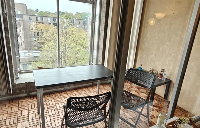 1 bed, 1 bath, 860 sqft, $3,250, Unit 804