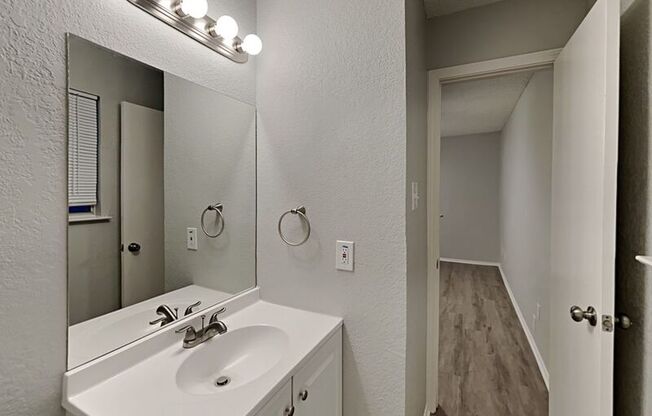 10320 NANTUCKET VLG CT