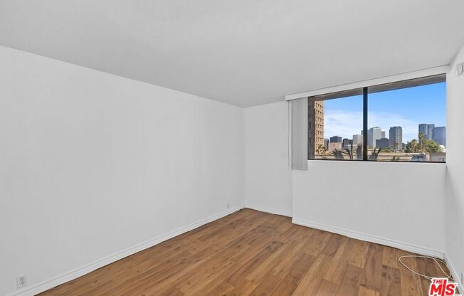 2 beds, 2 baths, 1,071 sqft, $4,100, Unit 801