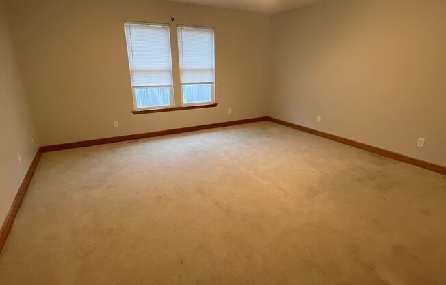 CHATHAM SCHOOLS SPRINGFIELD UTILITIES! Very Spacious 2 Bedroom 2 full Bath