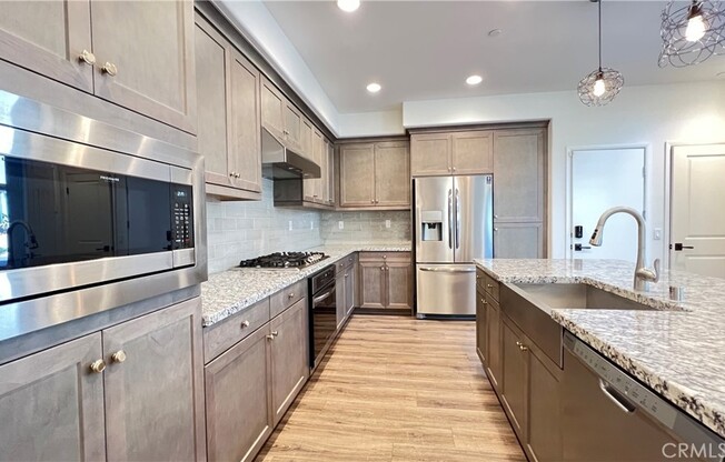 7461 SOLSTICE PL