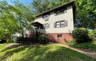 605010 - PILOT VIEW/CAROLINA AVENUE