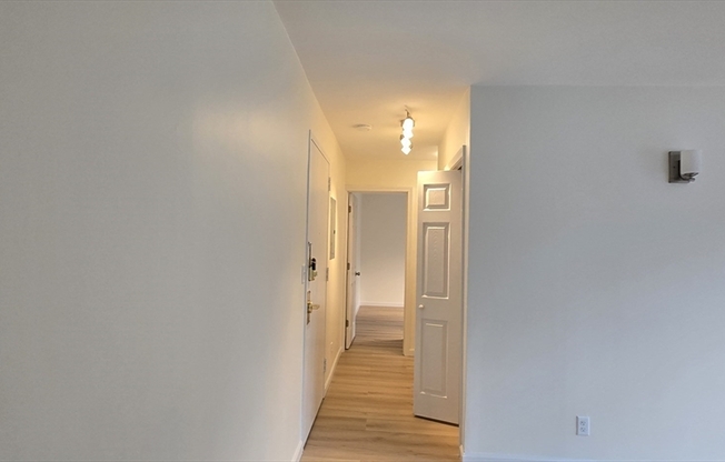 14 CONCORD AVE