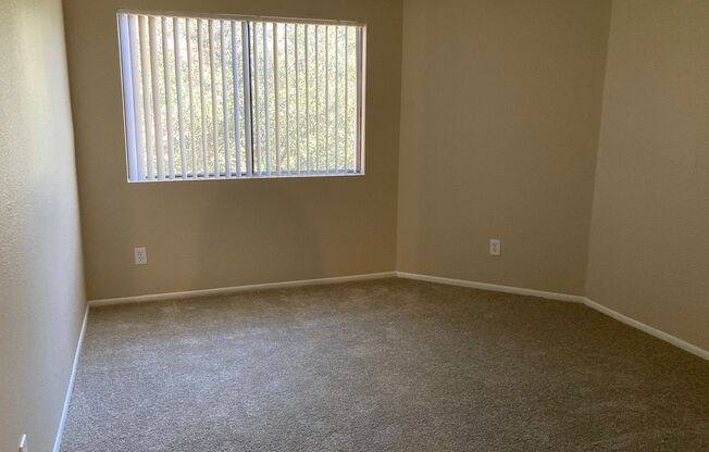 1 bed, 1 bath, 670 sqft, $1,175, Unit 243