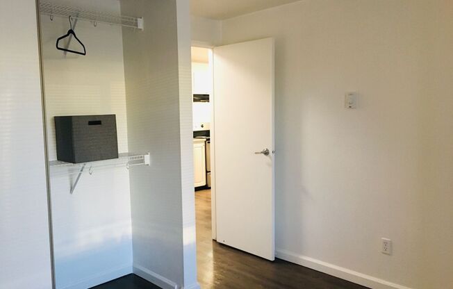 2 beds, 1.5 baths, 950 sqft, $2,275, Unit 141