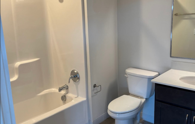 Studio, 1 bath, 475 sqft, $894