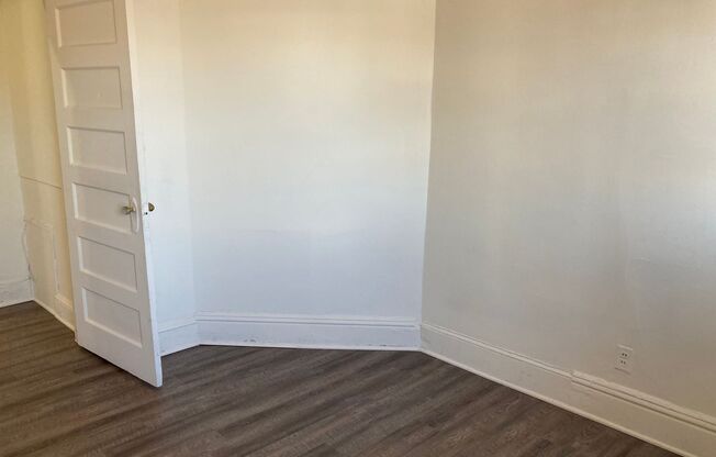 2 beds, 1 bath, 764 sqft, $1,649, Unit 1301-51