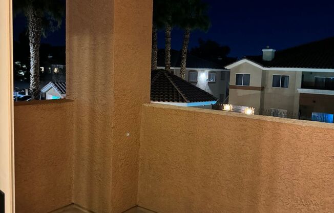 2 beds, 2 baths, $1,499, Unit # 2072