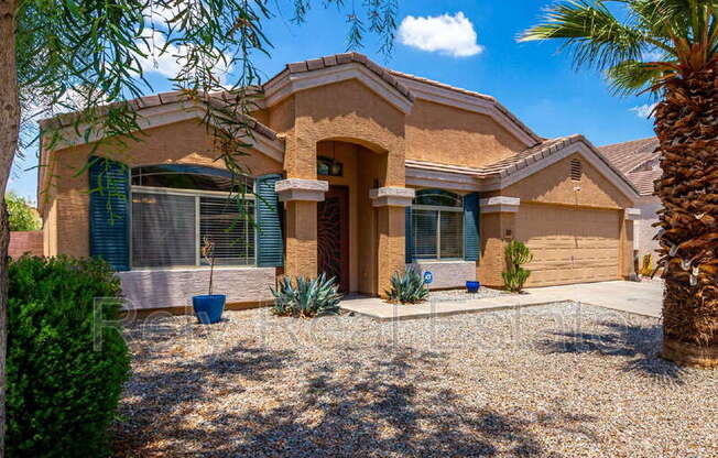 8328 W FRST GRV AVE