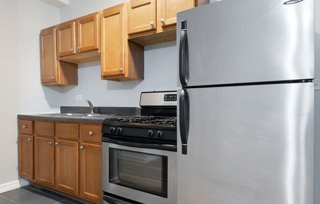 Studio, 1 bath, 280 sqft, $1,375, Unit 206