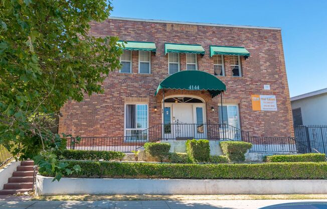 4144 W Adams Blvd
