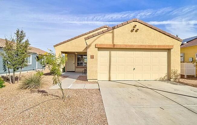 Spacious and Updated 3 Bed/2 Bath in Maricopa