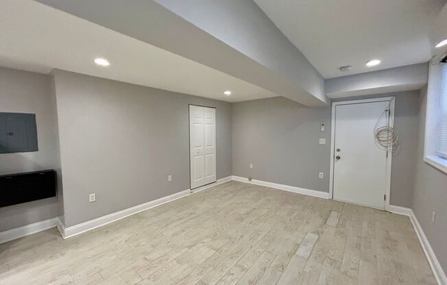 For Rent: Stylish Downtown Living at 817 Park Ave – Your Urban Oasis Awaits!