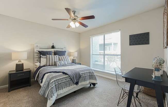 bedroom in north houston apartments