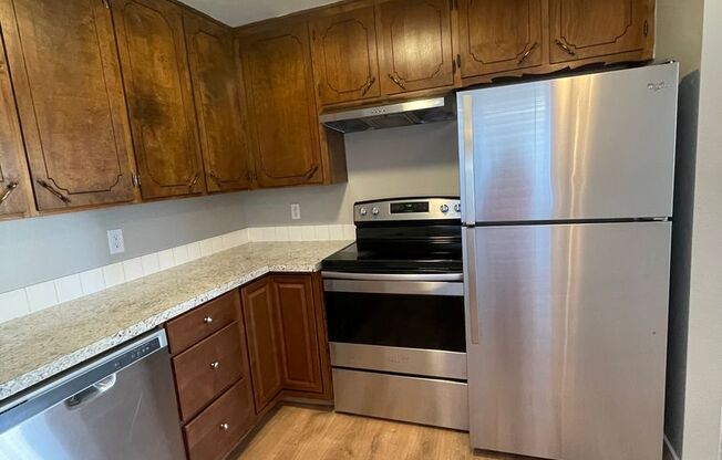 2 beds, 1 bath, 800 sqft, $1,400, Unit Mar1964